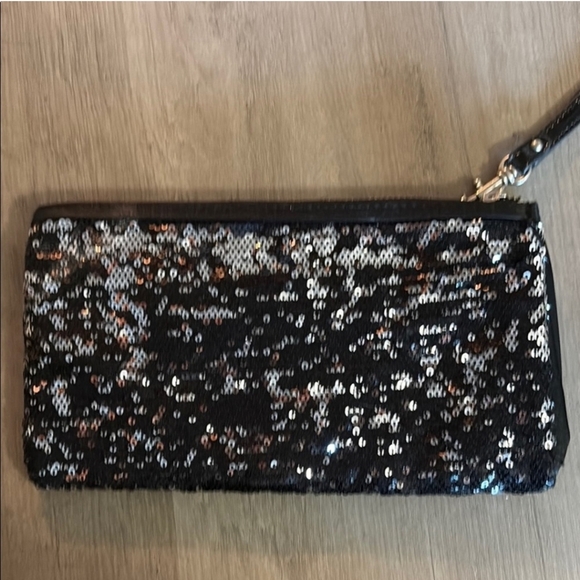 Victoria's Secret Black and Silver Sequin Wristlet - Picture 5 of 6